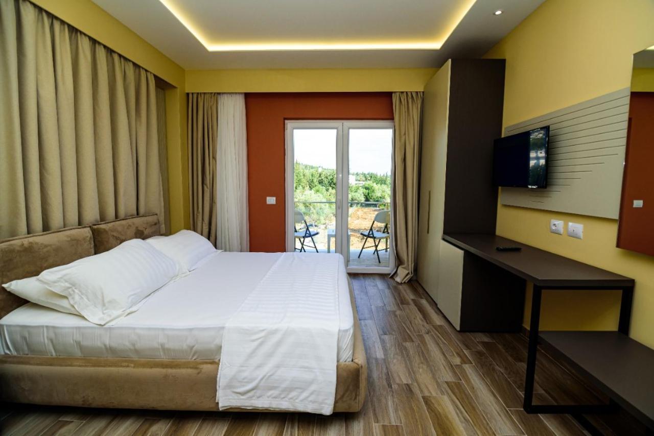 Hotel Orange Dhërmi Kültér fotó