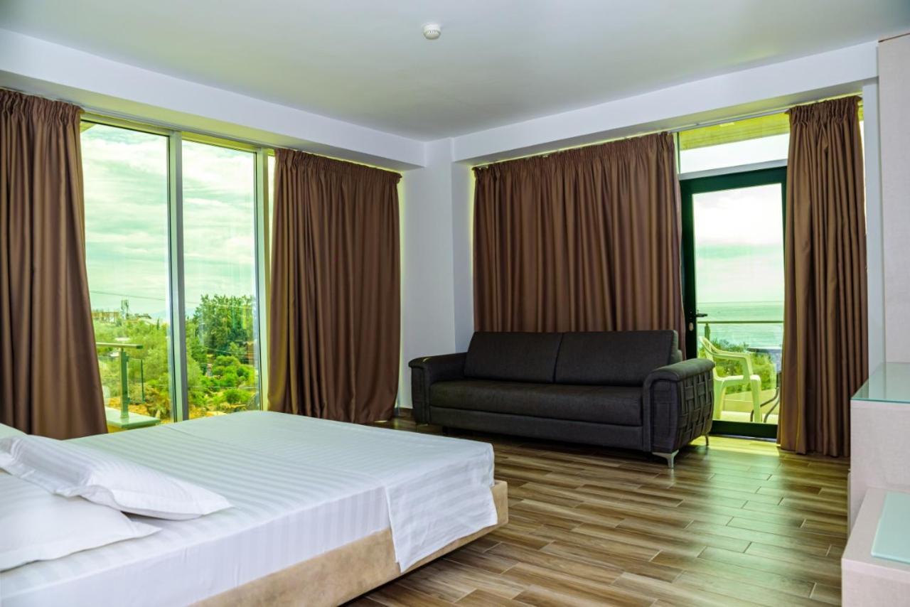 Hotel Orange Dhërmi Kültér fotó