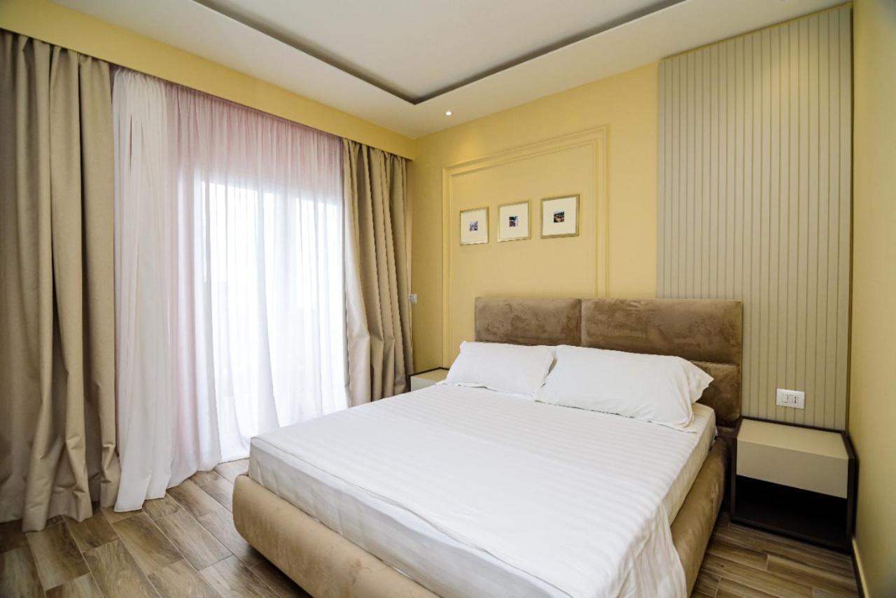 Hotel Orange Dhërmi Kültér fotó