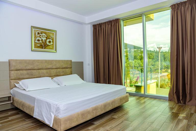 Hotel Orange Dhërmi Kültér fotó