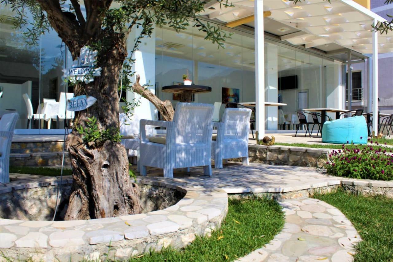 Hotel Orange Dhërmi Kültér fotó